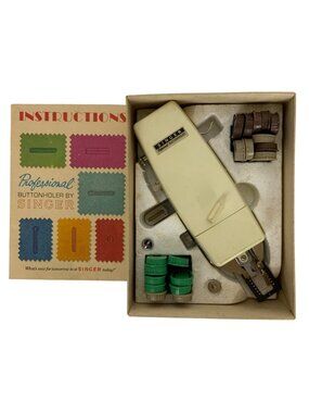 Singer Professional Buttonholer & Accessories Zig-Zag Sewing Machines V102878